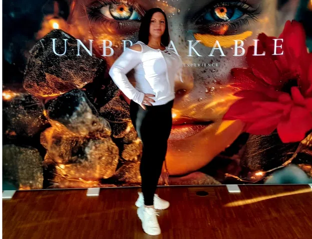 Jasmin bei der Unbreakable Ausbildung